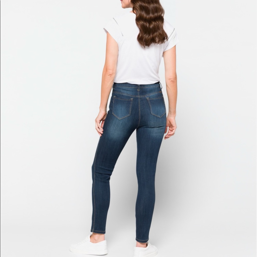 1822 Denim Skinny Jean
